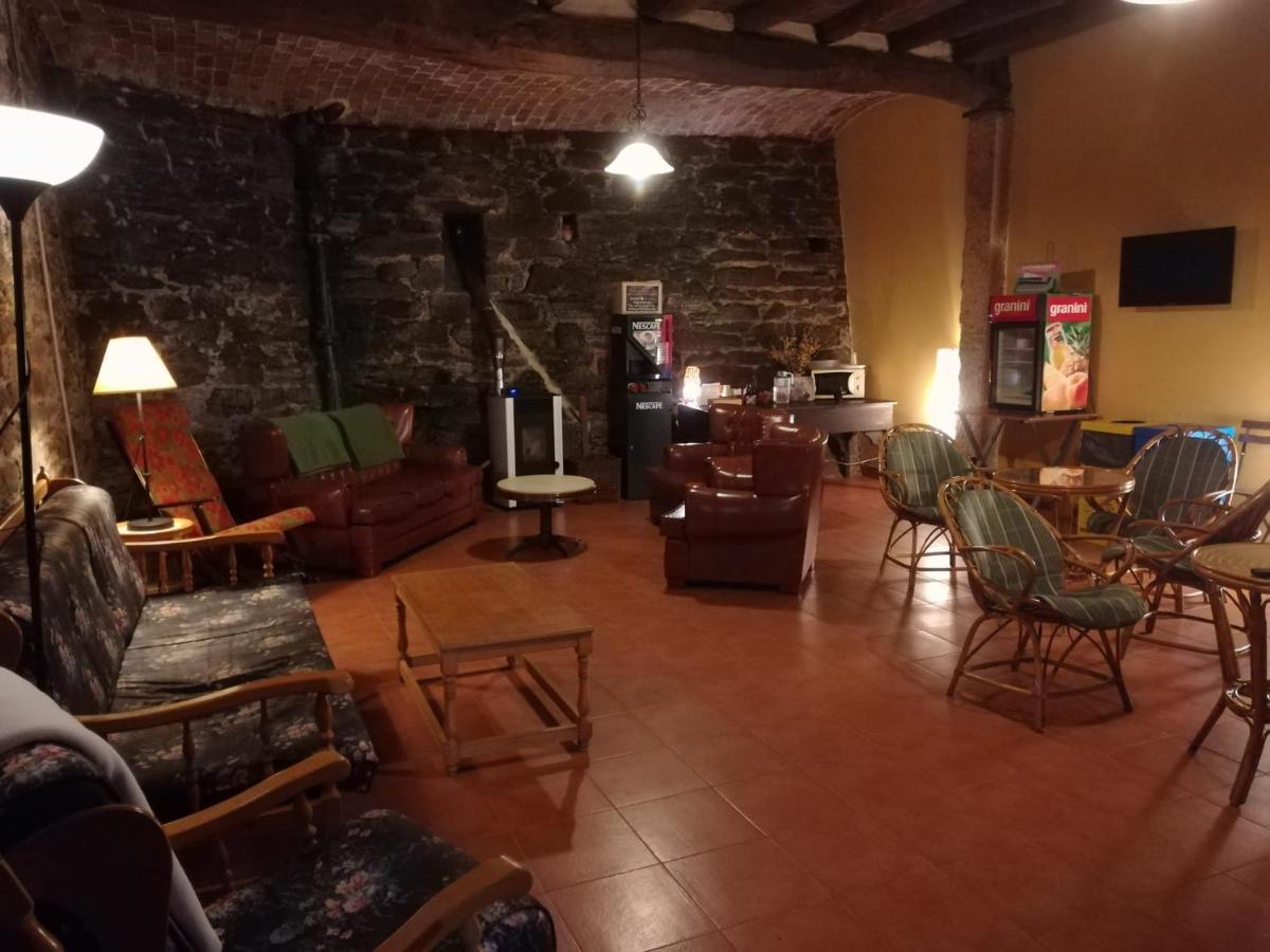 Albergue San Lazaro Sarria Extérieur photo