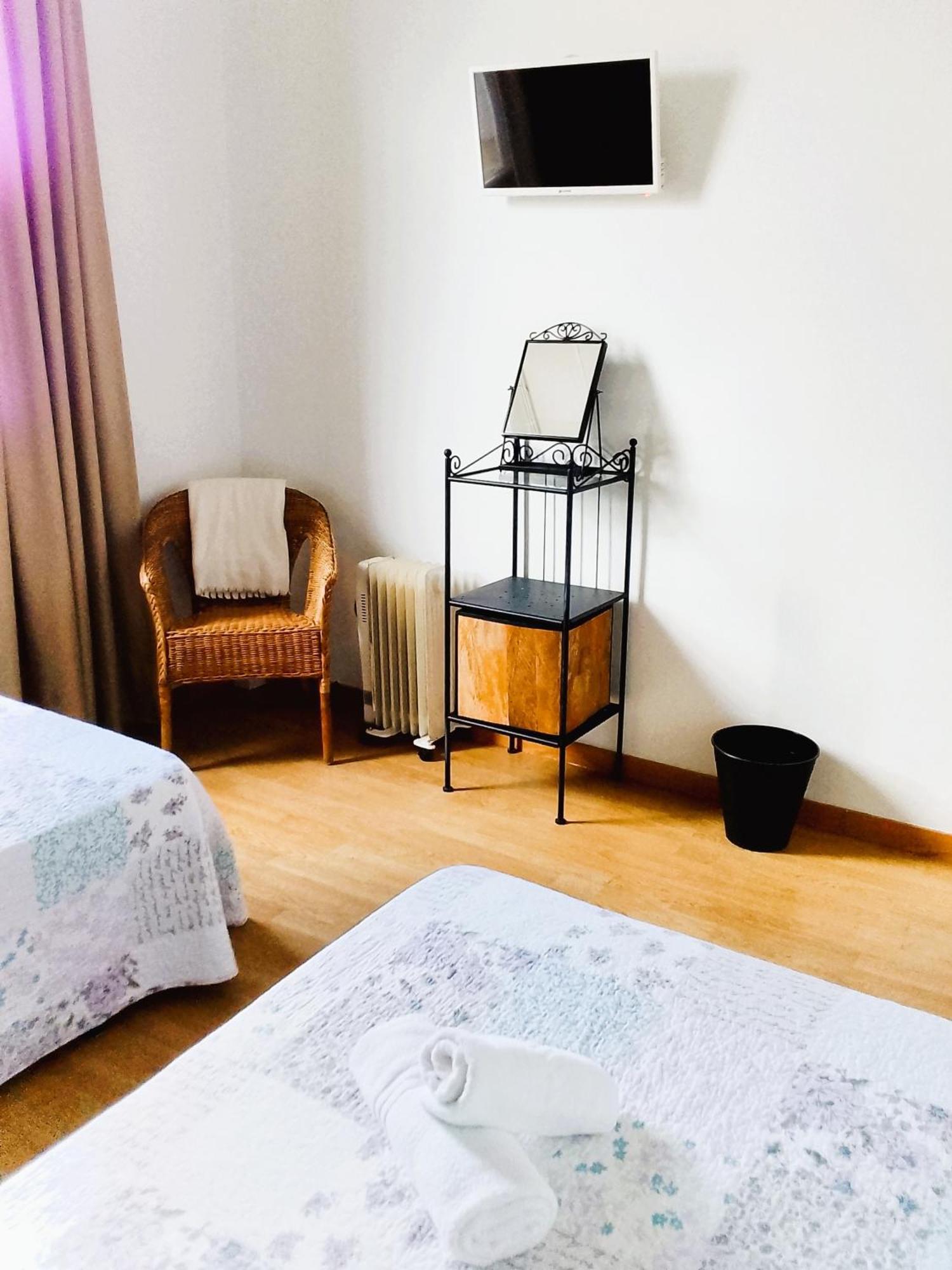 Albergue San Lazaro Sarria Extérieur photo