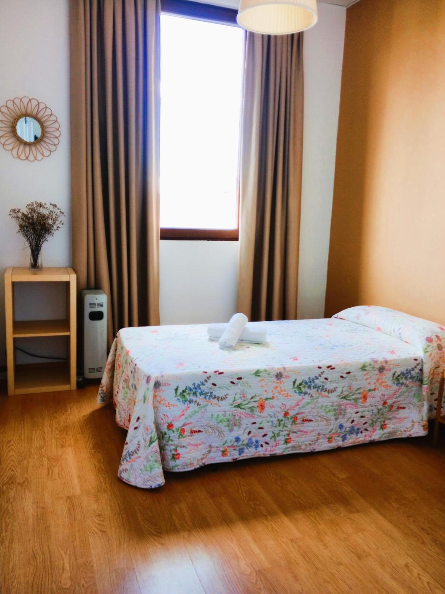 Albergue San Lazaro Sarria Extérieur photo