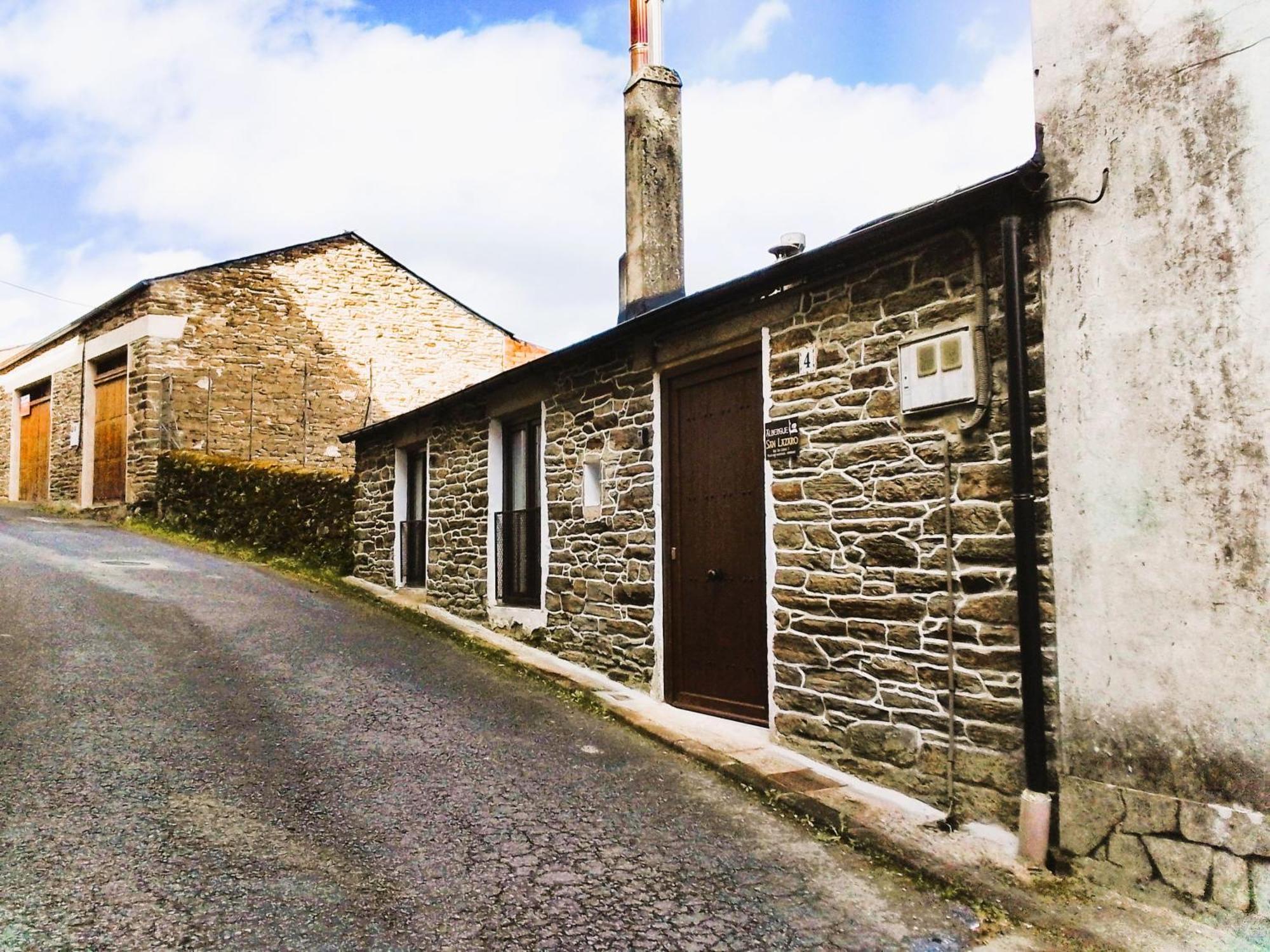 Albergue San Lazaro Sarria Extérieur photo